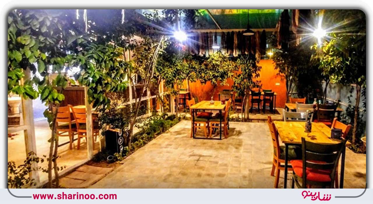 کافه اردیبهشت یزد