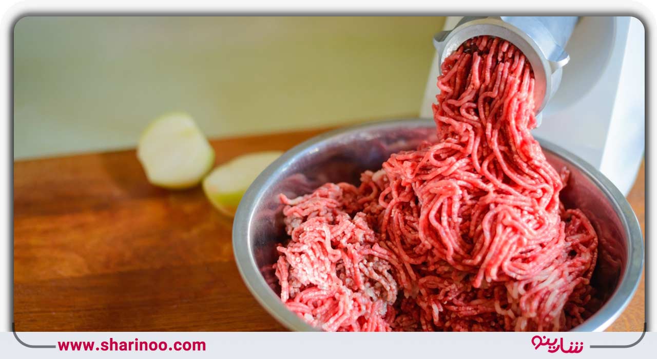 چرخ گوشت صدای زیادی دارد