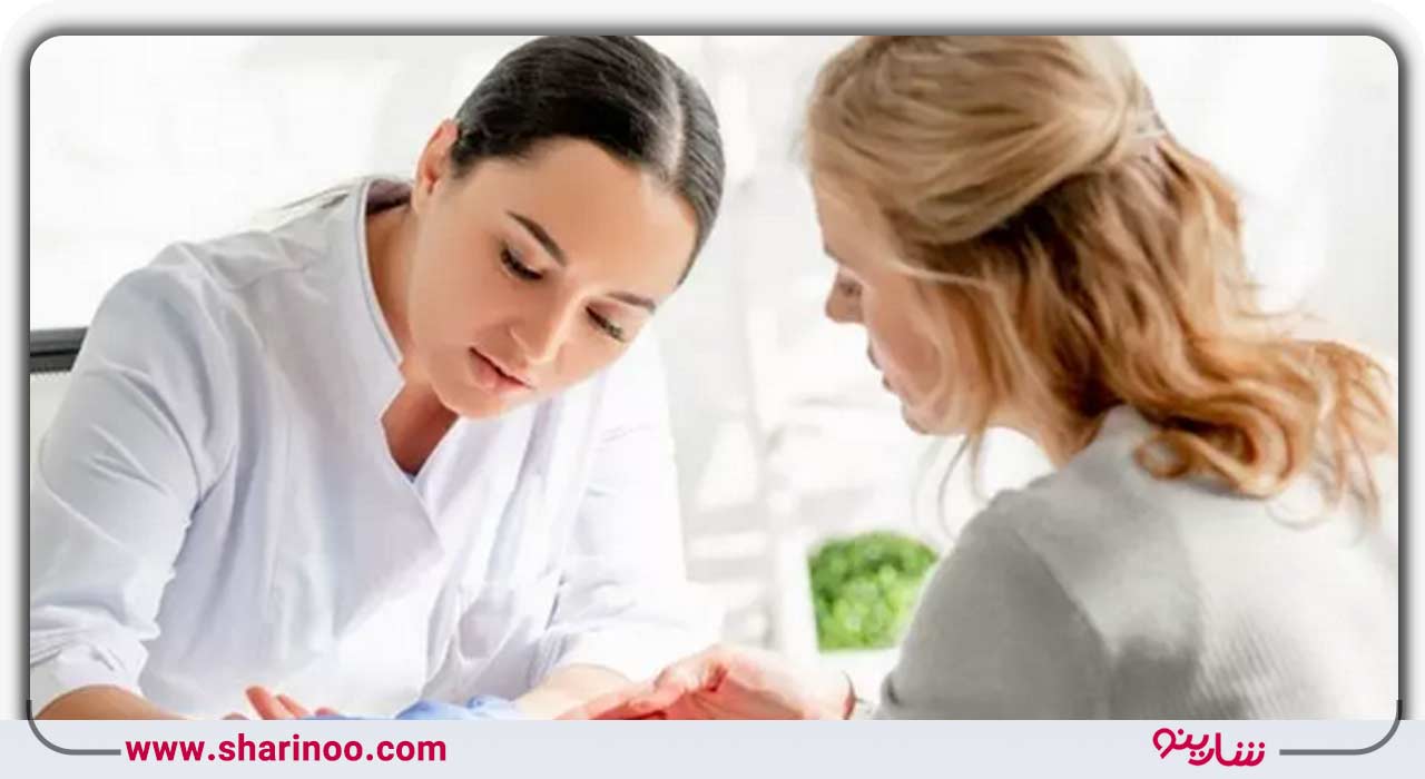 چه زمانی باید به متخصص پوست و مو در یزد مراجعه کنیم؟