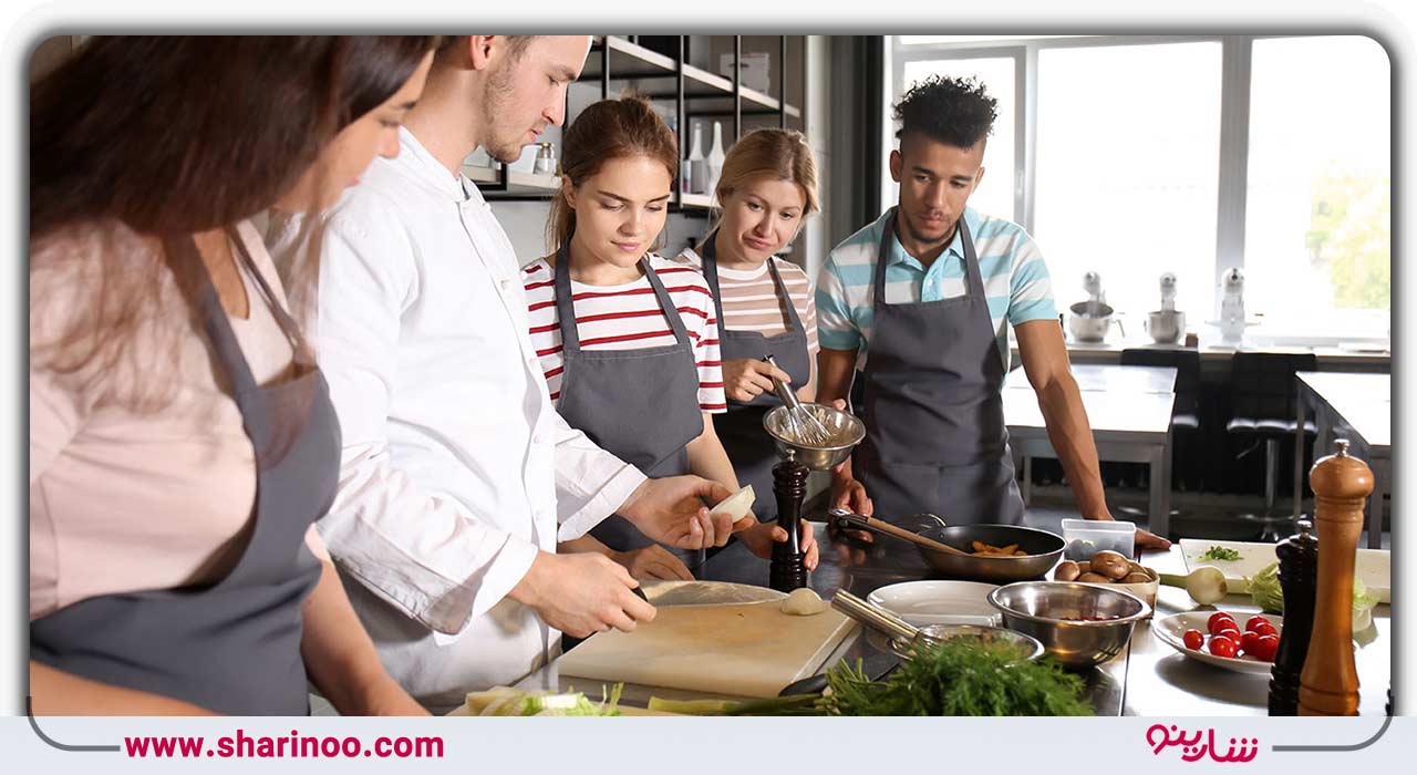 دوره سوپ و سالاد آموزشگاه آشپزی در اصفهان