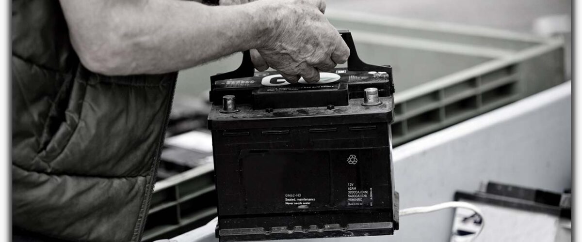 آدرس 10 باتری سازی در یزد- تعویض باتری سیار + شماره تماس