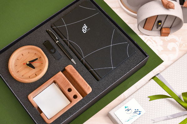 نکته مهم در خصوص هدایای سازمانی